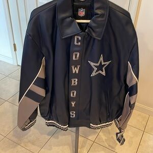 Dallas Cowboys bomber jacket size large new with tags
